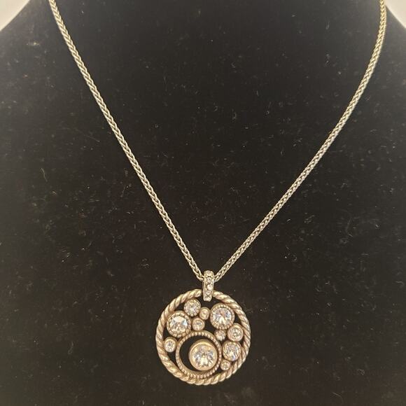 Brighton NWT Crystal Jeweled‎ Hal O nck multi circle Pendant Necklace - Picture 1 of 7